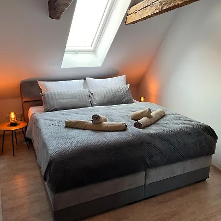 Modernes Loft Mit Holzbalken Und Charme * Bautzen